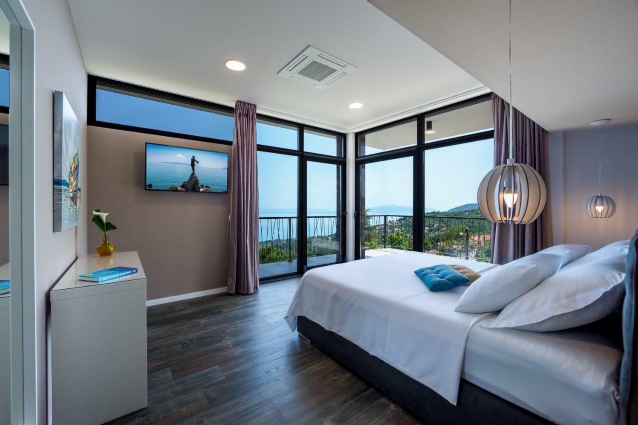 Villa The View